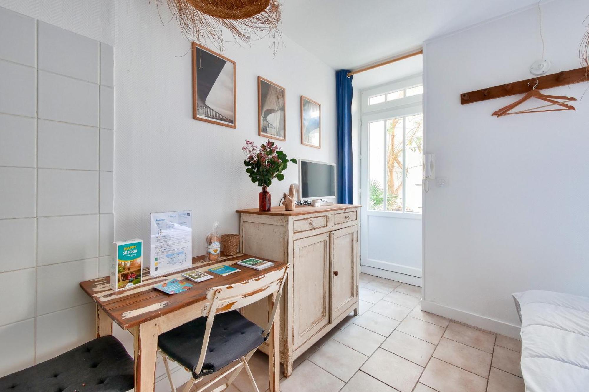 La Suite 24 - Studio Avec Terrasse A 100M Du Port De سان مارتن دو ر المظهر الخارجي الصورة