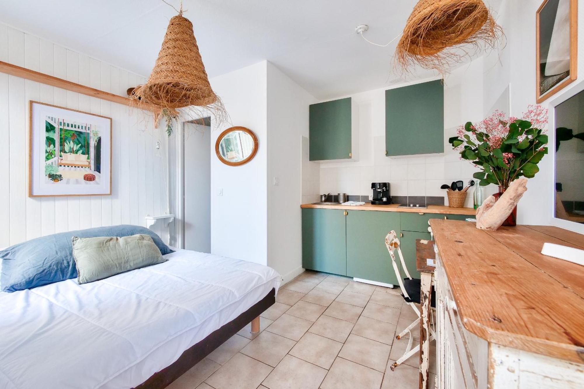 La Suite 24 - Studio Avec Terrasse A 100M Du Port De سان مارتن دو ر المظهر الخارجي الصورة